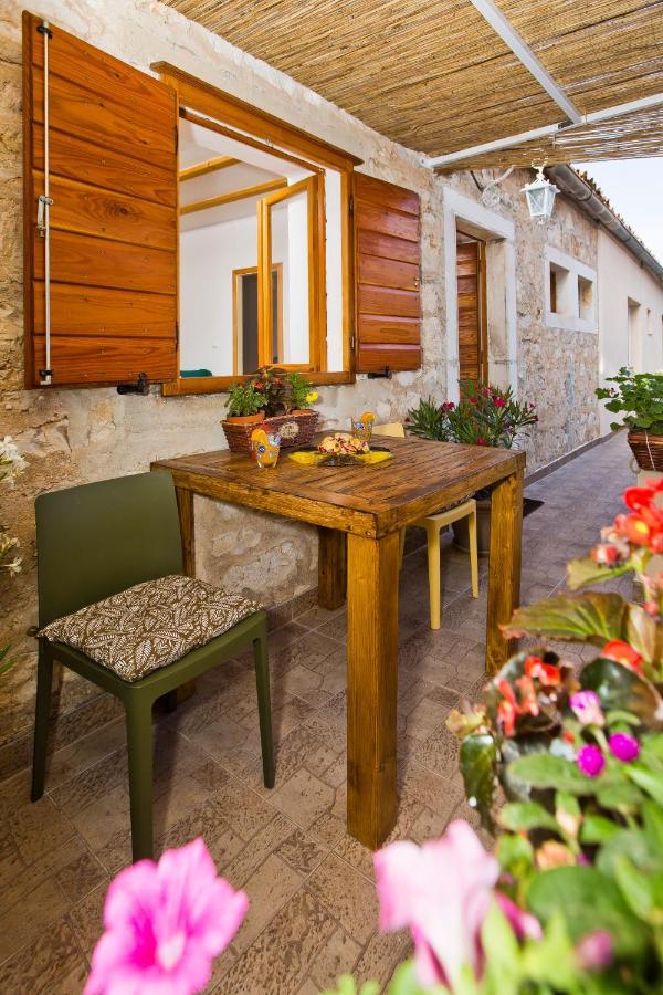 Sparrow Nest Hvar Hvar Town Exterior foto